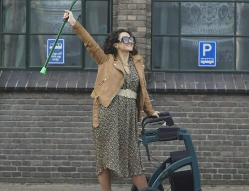 Rollators vs. Walkers: Understanding the Differences