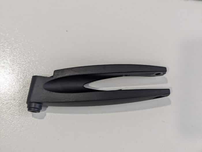 let's go - Linkage Arm with screws, LHS w-Hook