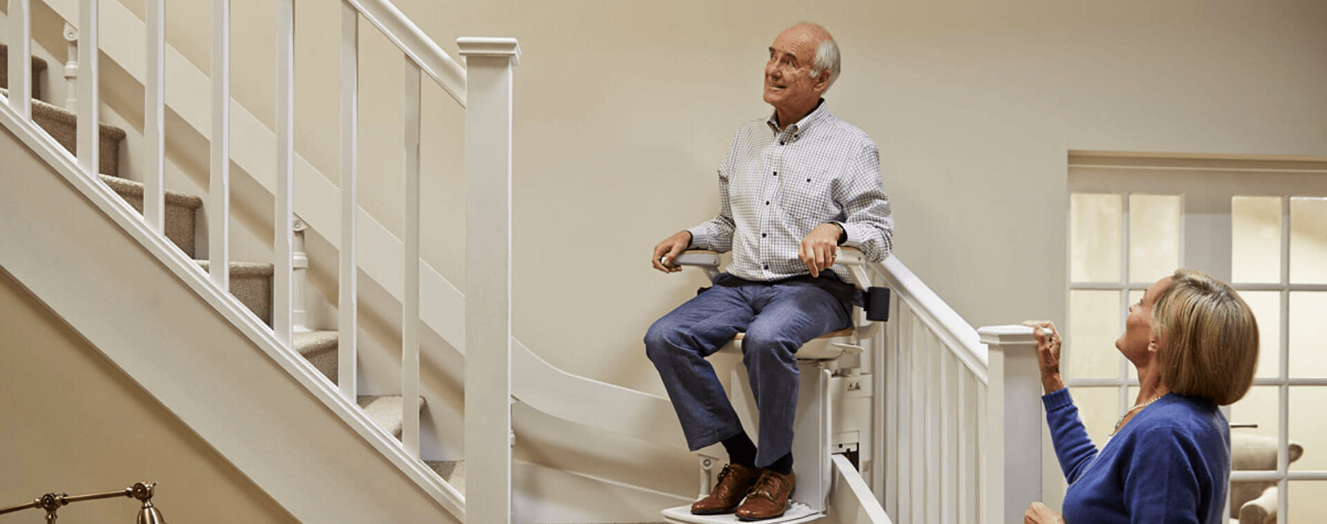 acorn-stairlifts-home-banner-new