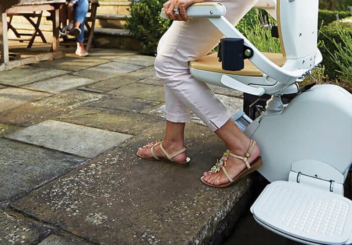 Acorn Outdoor Stairlifts: Costs & Installation - Image 3