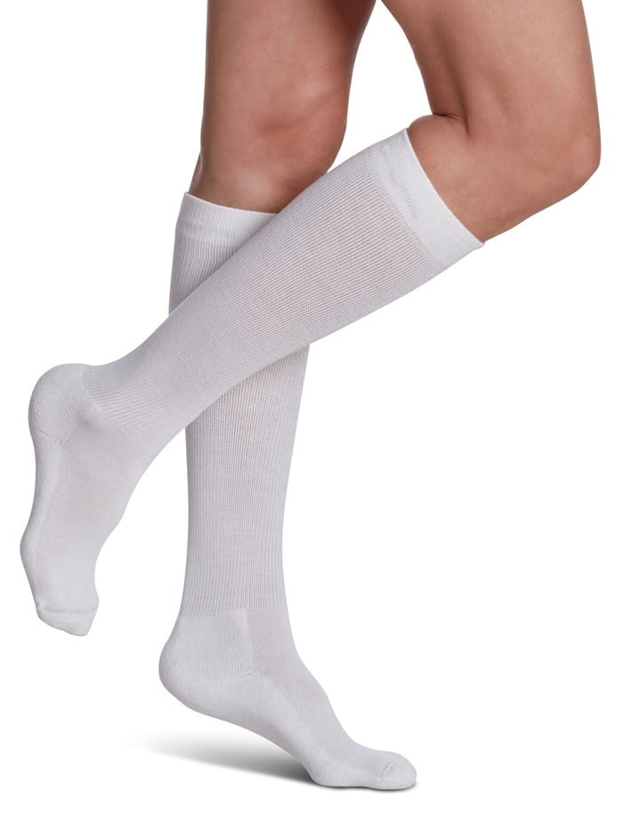 Diabetic Sock Calf Medium Closed Toe White